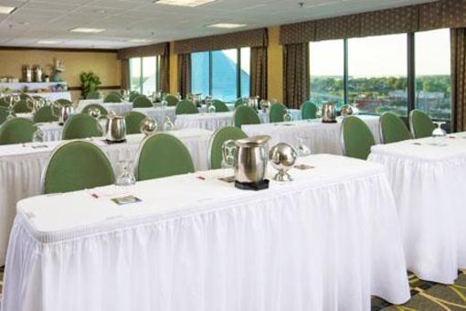 фото отеля Crowne Plaza Hotel Memphis