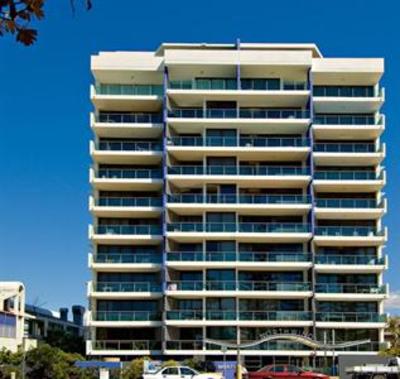 фото отеля Northwind Beachfront Holiday Apartments