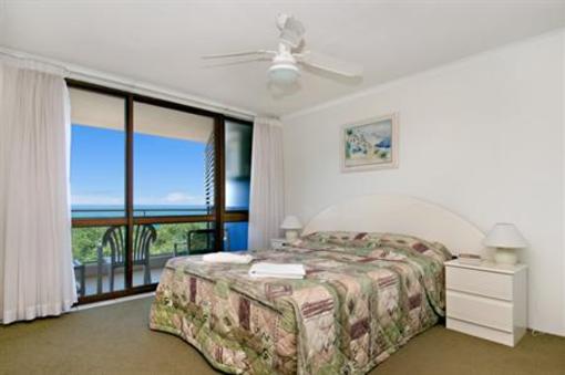 фото отеля Northwind Beachfront Holiday Apartments