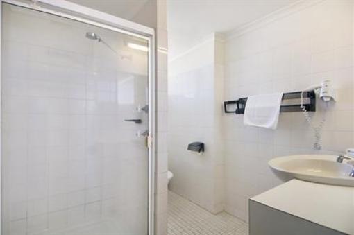 фото отеля Northwind Beachfront Holiday Apartments