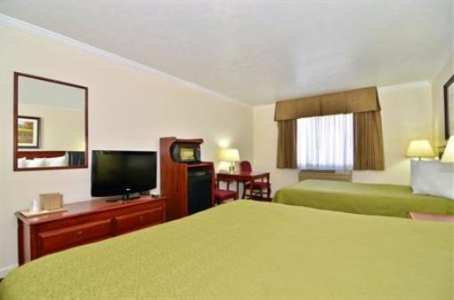 фото отеля BEST WESTERN Salinas Monterey Hotel