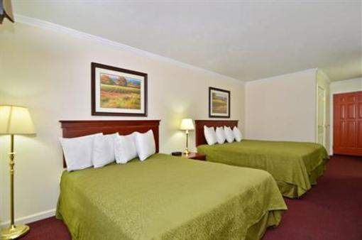 фото отеля BEST WESTERN Salinas Monterey Hotel