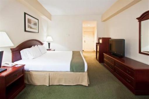 фото отеля Holiday Inn Express Hotel & Suites MetroCentre