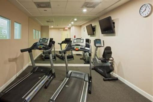 фото отеля Holiday Inn Express Hotel & Suites MetroCentre
