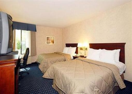 фото отеля Comfort Inn & Suites Sea-Tac Airport