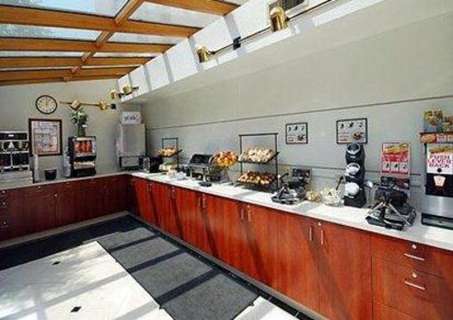 фото отеля Comfort Inn & Suites Sea-Tac Airport