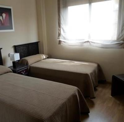 фото отеля Apartamentos Salvia 4 Madrid