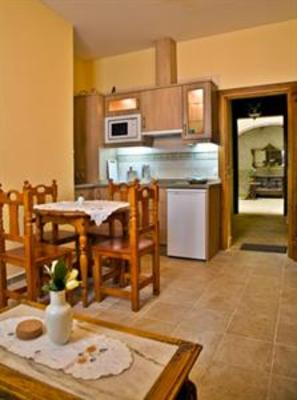 фото отеля Apartamentos Turisticos Casa de La Borrega Estepona