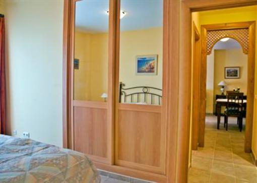 фото отеля Apartamentos Turisticos Casa de La Borrega Estepona