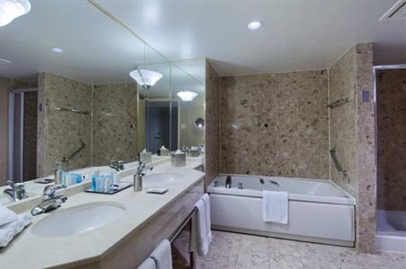 фото отеля Hilton Montreal/Laval