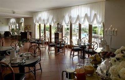 фото отеля Relais Santa Chiara Hotel