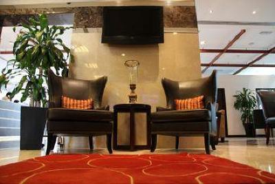 фото отеля Legacy Hotel Apartments