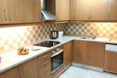 фото отеля Legacy Hotel Apartments