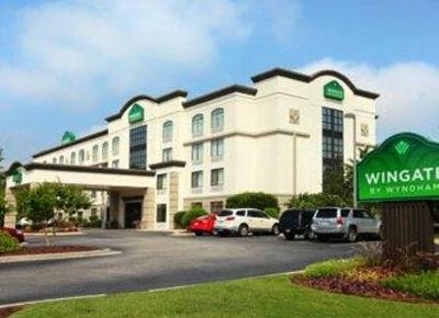 фото отеля Wingate by Wyndham Fayetteville