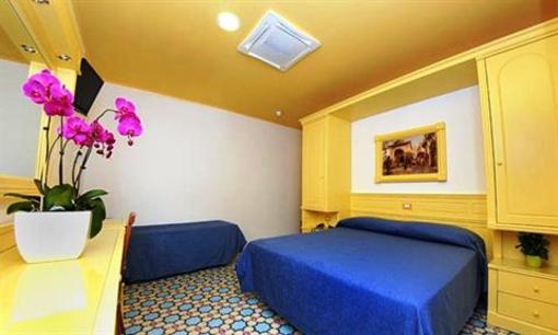 фото отеля Hotel Astoria Sorrento