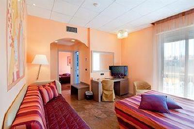 фото отеля Torino Hotel Diano Marina
