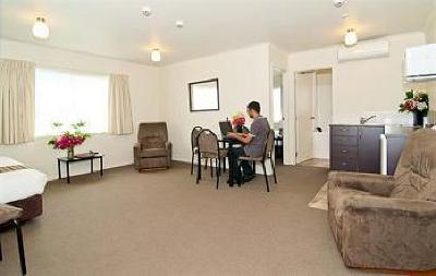 фото отеля BEST WESTERN BKs Pioneer Motor Lodge