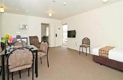 фото отеля BEST WESTERN BKs Pioneer Motor Lodge