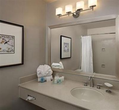 фото отеля Pelican Inn & Suites