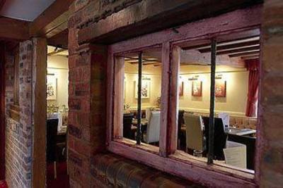 фото отеля The Barns Hotel Bedford