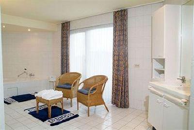 фото отеля Aldhem Hotel