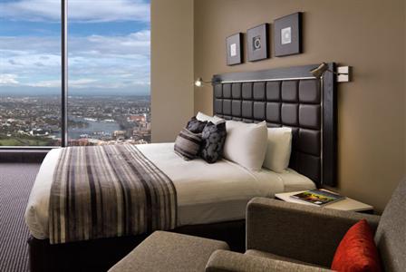 фото отеля Meriton Serviced Apartments World Tower