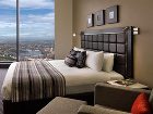 фото отеля Meriton Serviced Apartments World Tower