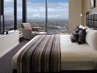 фото отеля Meriton Serviced Apartments World Tower