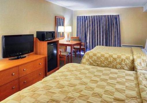 фото отеля Comfort Inn Toronto North