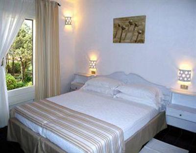 фото отеля Tre Botti Hotel Arzachena
