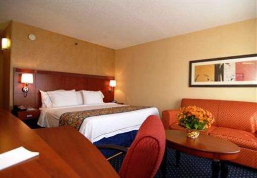 фото отеля Courtyard by Marriott Durham Duke University/Downtown