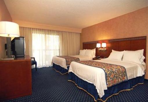 фото отеля Courtyard by Marriott Durham Duke University/Downtown