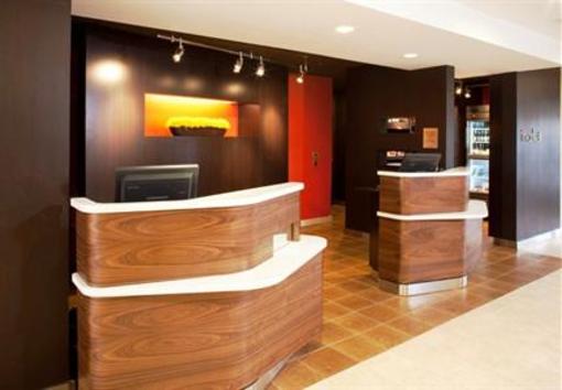 фото отеля Courtyard by Marriott Durham Duke University/Downtown