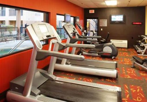 фото отеля Courtyard by Marriott Durham Duke University/Downtown