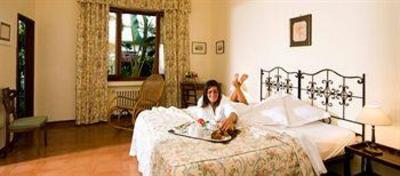 фото отеля Hotel La Villarosa