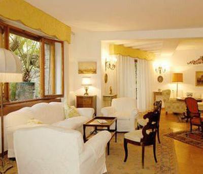 фото отеля Hotel La Villarosa
