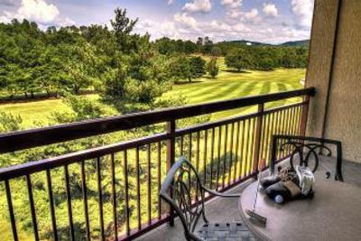 фото отеля Riverstone Resort Pigeon Forge