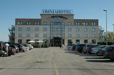 фото отеля Omnia Hotel Noventa di Piave
