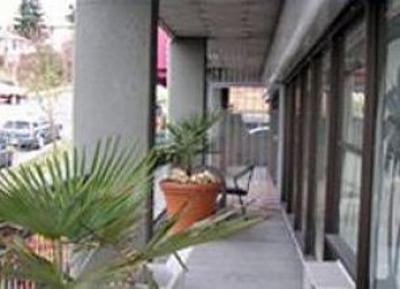 фото отеля Corporate Inn Hotel & Suites