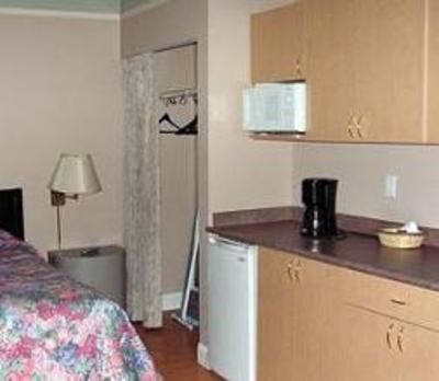 фото отеля Corporate Inn Hotel & Suites