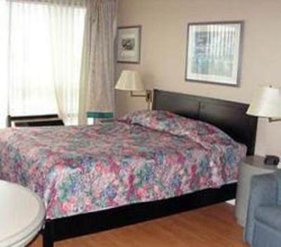 фото отеля Corporate Inn Hotel & Suites