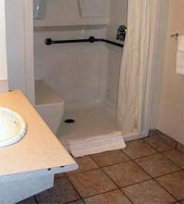 фото отеля Corporate Inn Hotel & Suites