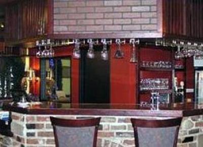 фото отеля Corporate Inn Hotel & Suites