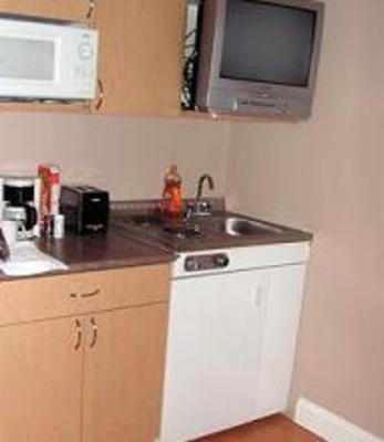 фото отеля Corporate Inn Hotel & Suites