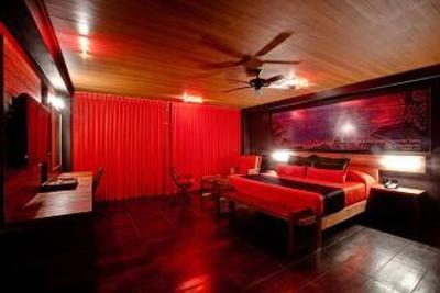 фото отеля Reina Roja Hotel