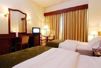 фото отеля Triumph Hotel