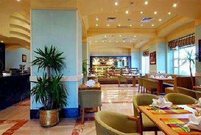фото отеля Triumph Hotel
