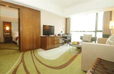 фото отеля Holiday Inn Qingdao City Center