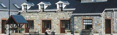 фото отеля Dolmen & River Court Lodges Carlow