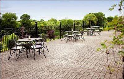 фото отеля Dolmen & River Court Lodges Carlow